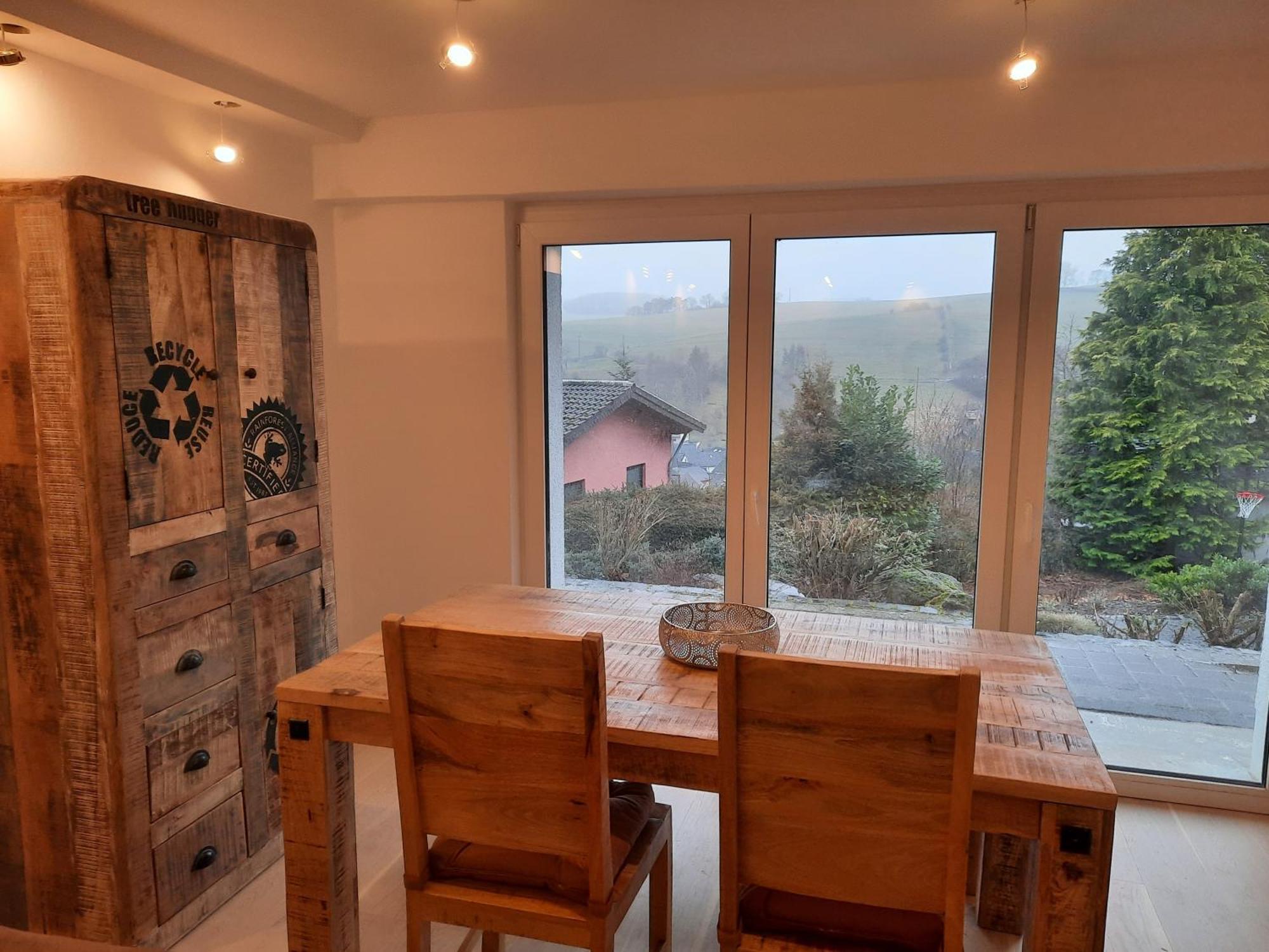 Große Auszeit Eifel mit Sauna, Kamin und Terrasse Nettersheim Zimmer foto